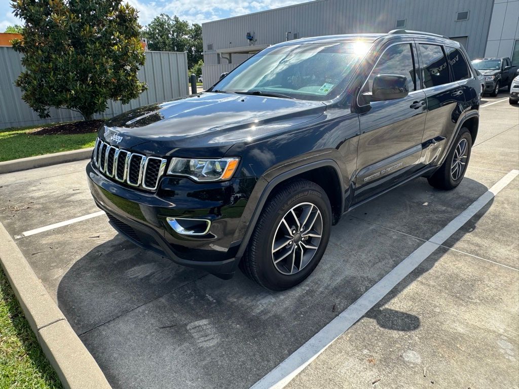 2020 Jeep Grand Cherokee Laredo E's photo