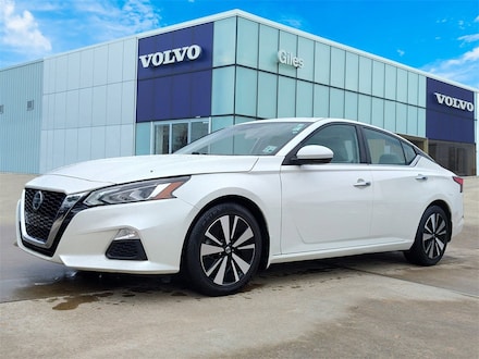 2021 Nissan Altima 2.5 SV Sedan