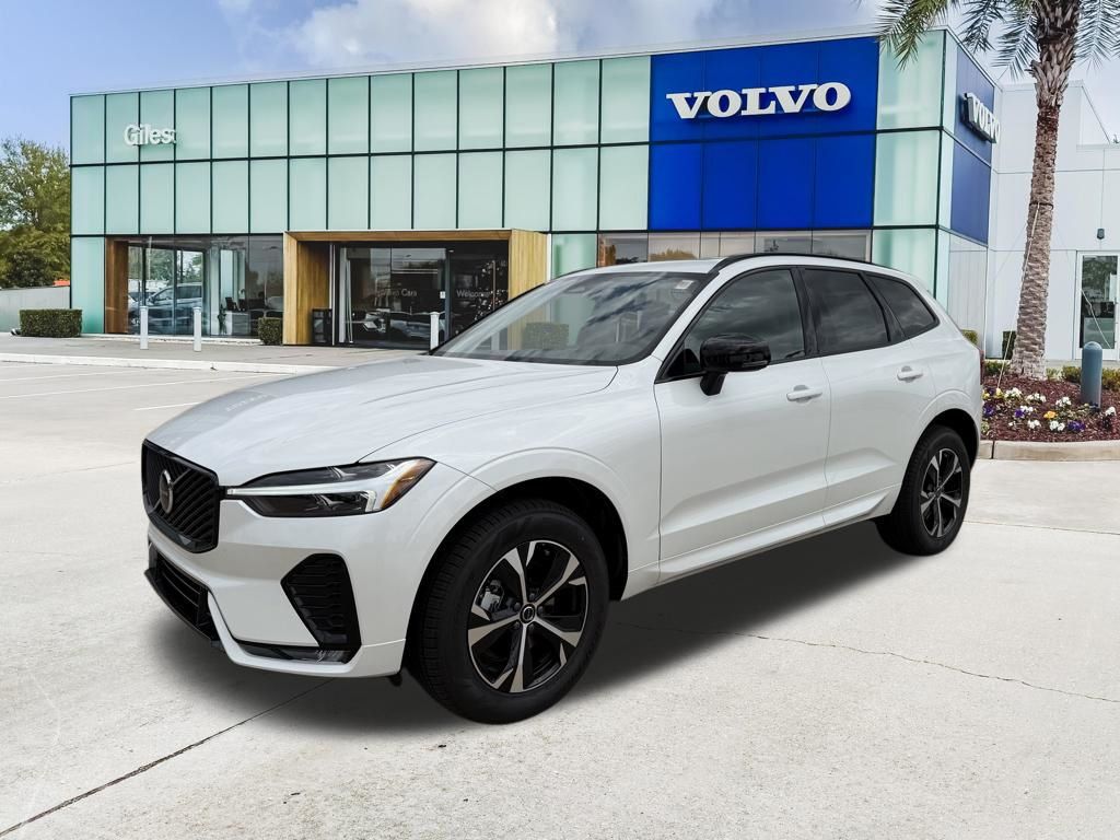 2026 Volvo XC60 Core