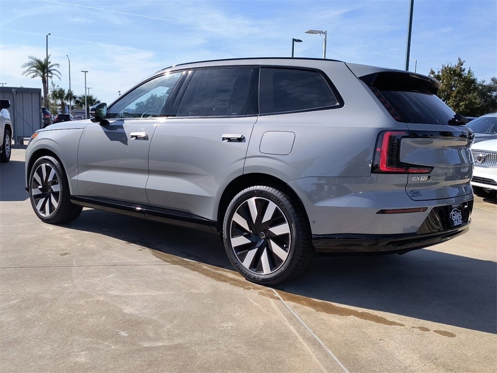 2025 Volvo EX90 Twin Motor Ultra photo 3