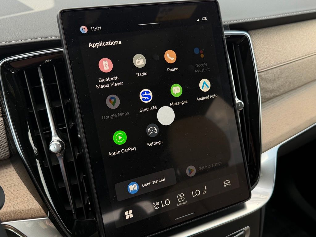 2026 Volvo XC90 Plus - Photo 20