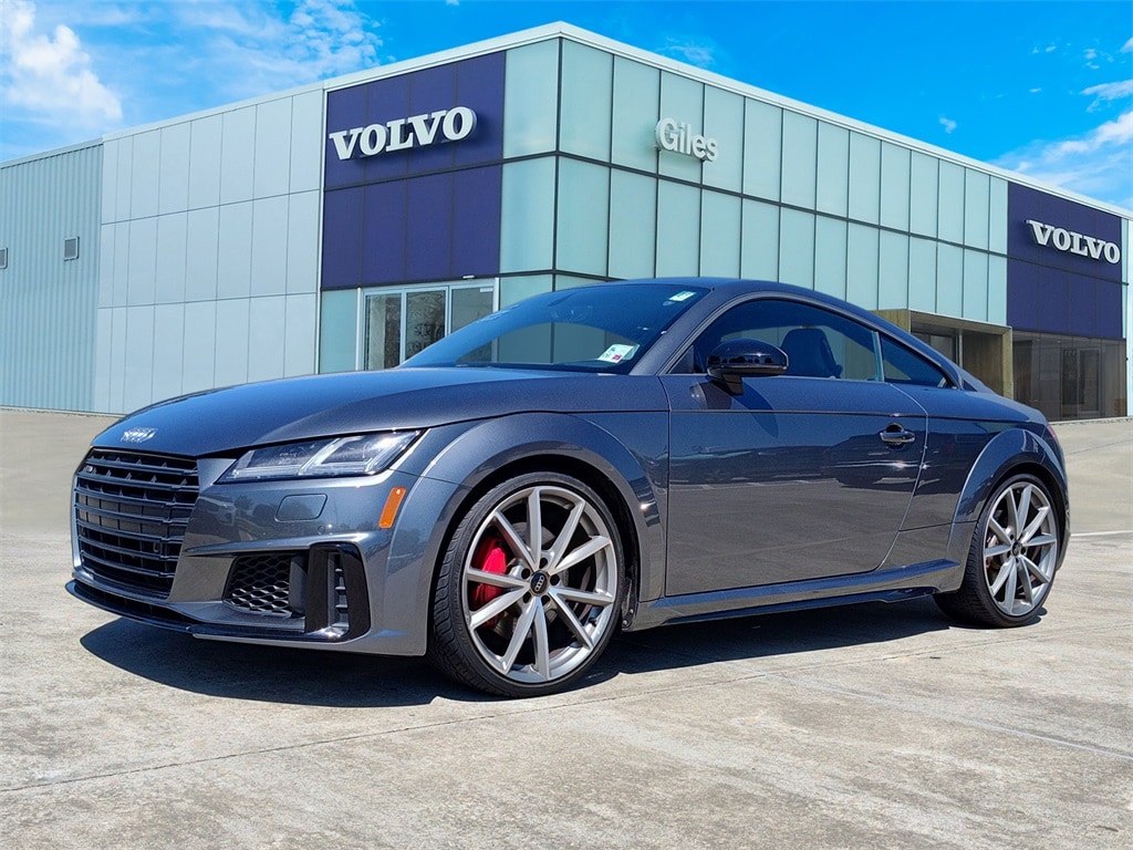AUDI別注looks mart製 AUDI TTS AUDI別注looks mart製 AUDI TTS