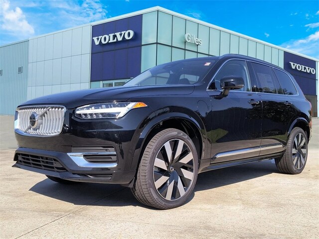 2025 Volvo XC90 plug-in hybrid T8 Plus 7-Seater SUV