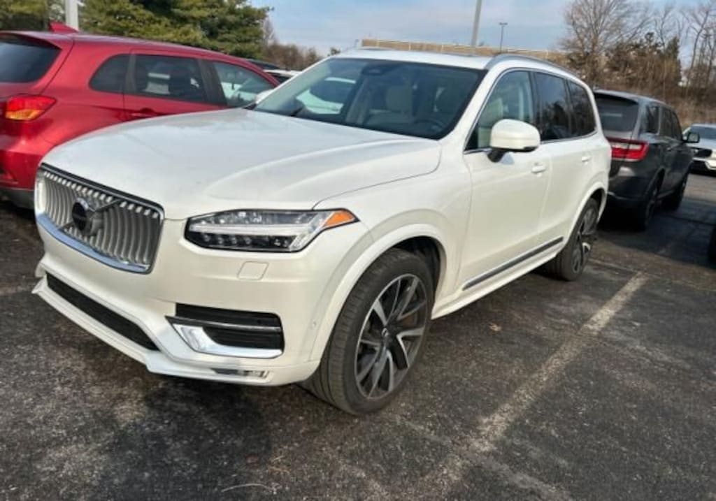 Used 2023 Volvo XC90 B6 AWD Plus 7-Seater SUV