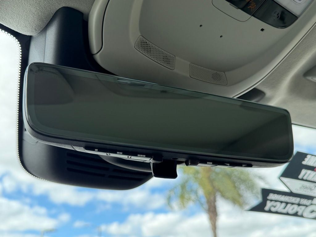 2026 Volvo XC90 Ultra - Photo 23