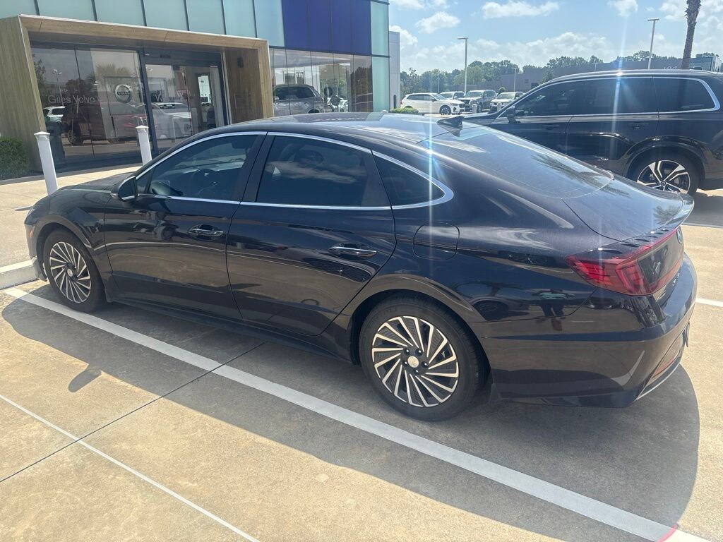 Used 2023 Hyundai Sonata Hybrid SEL Sedan