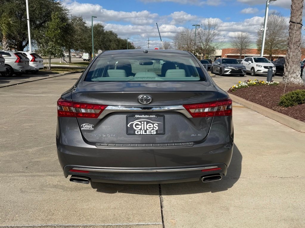 Used 2018 Toyota Avalon XLE Premium Sedan