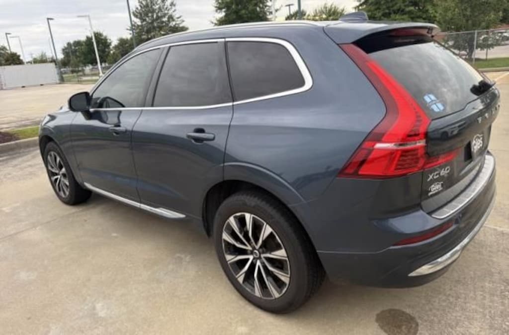Used 2023 Volvo XC60 B5 AWD Plus Bright SUV