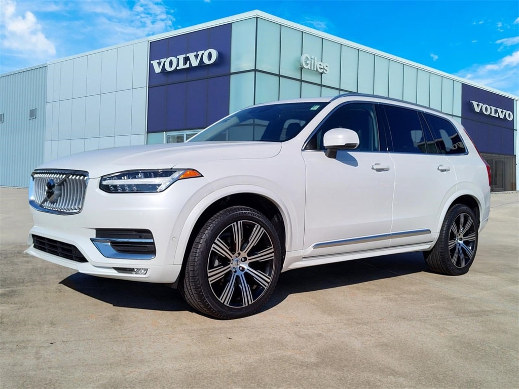 2022 Volvo XC90 T6 AWD Inscription 6 Seater