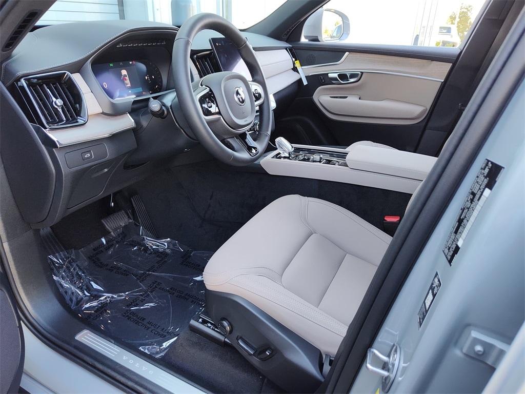 New 2026 Volvo XC90 B6 Plus 6-Seater SUV