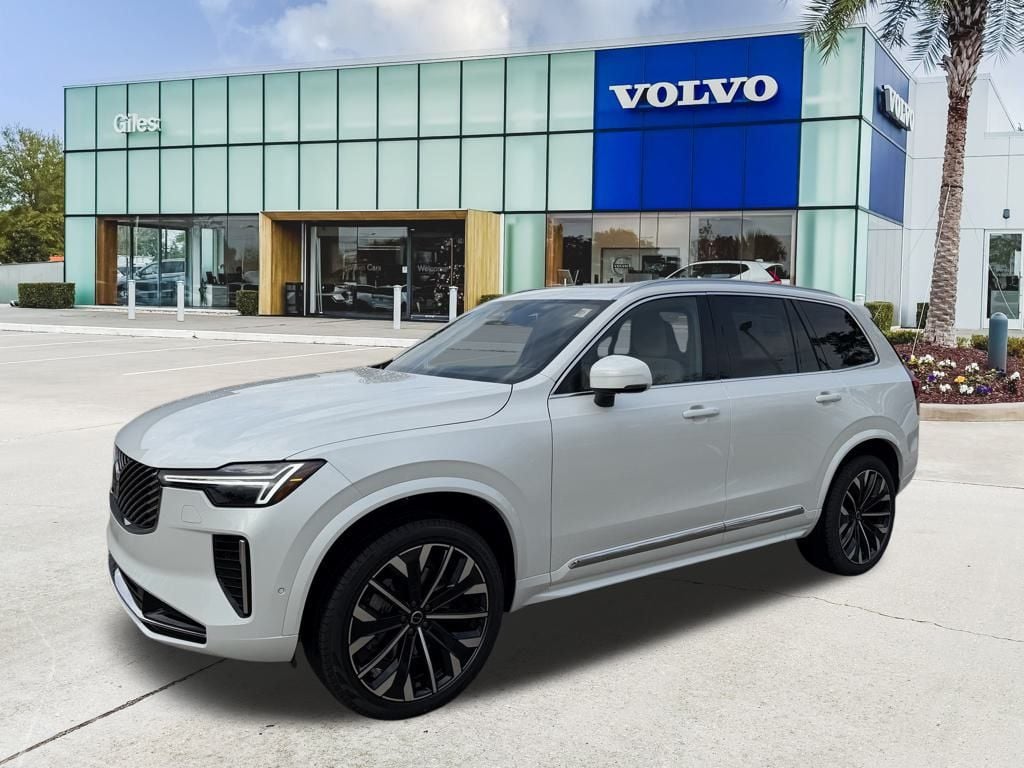2026 Volvo XC90 Plus