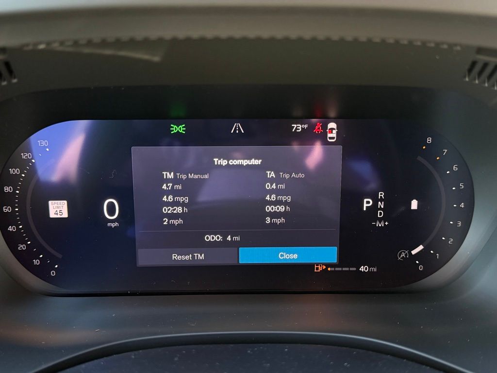 2026 Volvo XC60 Plus - Photo 18