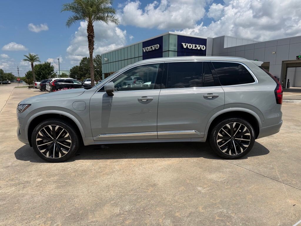 New 2026 Volvo XC90 plug-in hybrid T8 Plus 7-Seater SUV