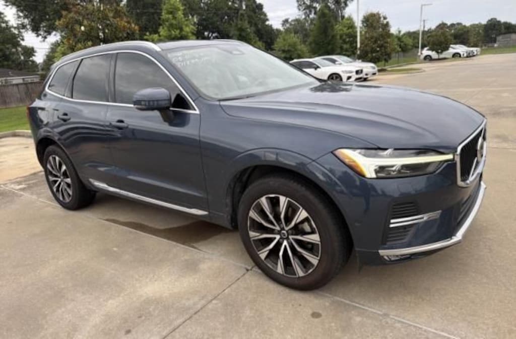 Used 2023 Volvo XC60 B5 AWD Plus Bright SUV