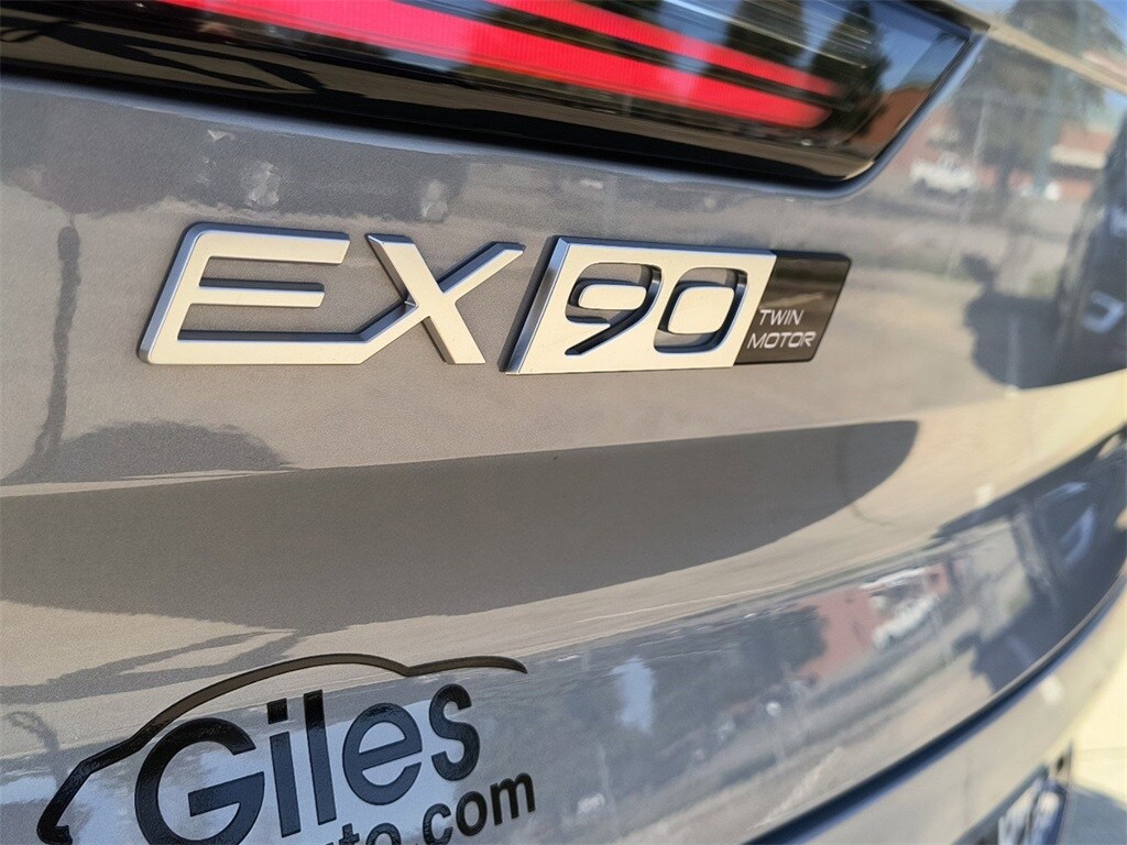 2025 Volvo EX90 Twin Motor Ultra photo 4