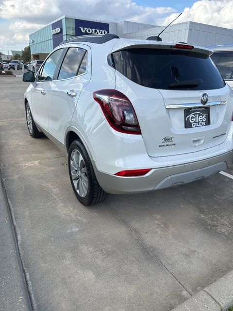 2018 Buick Encore Preferred photo 3
