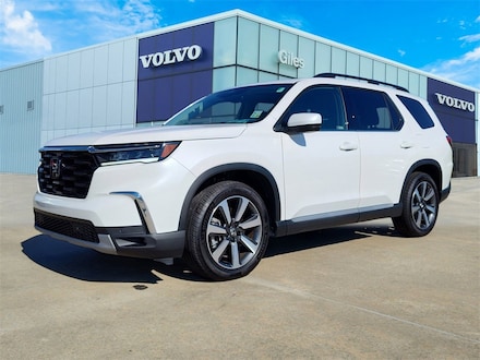 2023 Honda Pilot Touring SUV