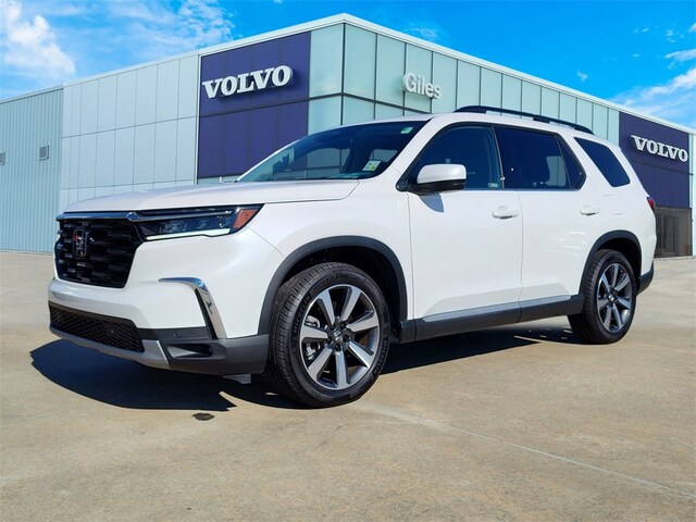 2023 Honda Pilot Touring SUV