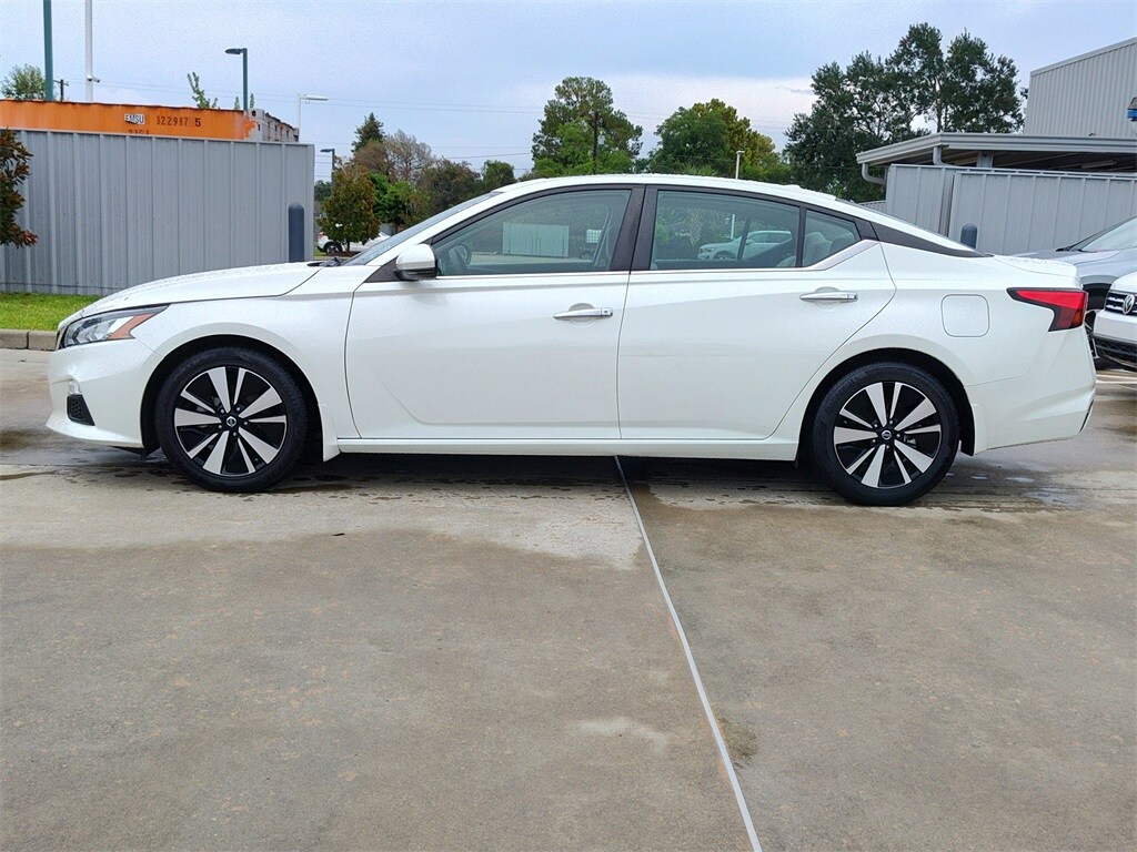 2021 Nissan Altima 2.5 SV photo 3