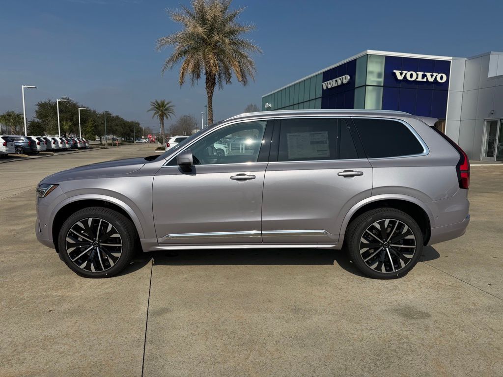 2026 Volvo XC90 Plus - Photo 2