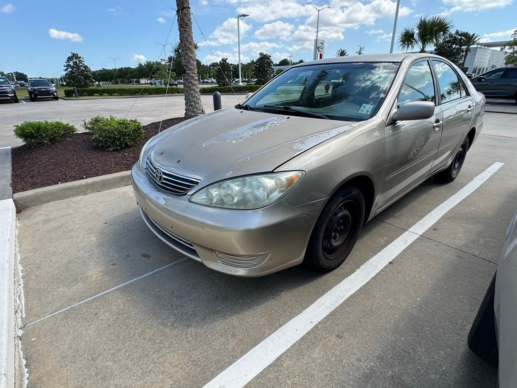 2005 Toyota Camry Standard