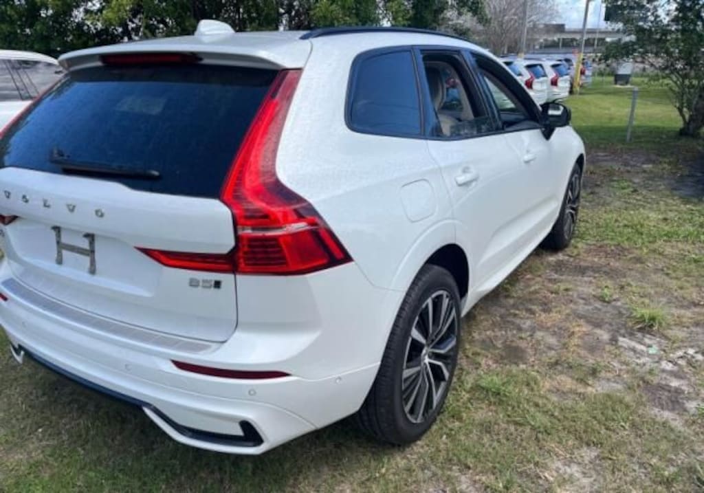 Used 2023 Volvo XC60 B5 AWD Plus Dark SUV