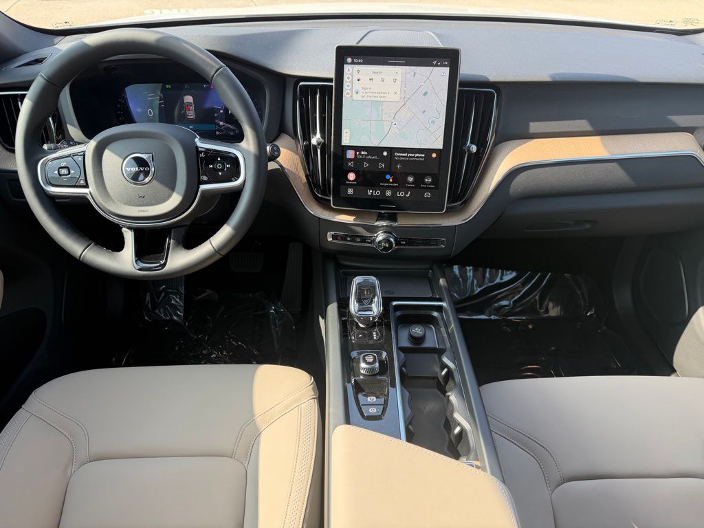 2026 Volvo XC60 Core - Photo 16