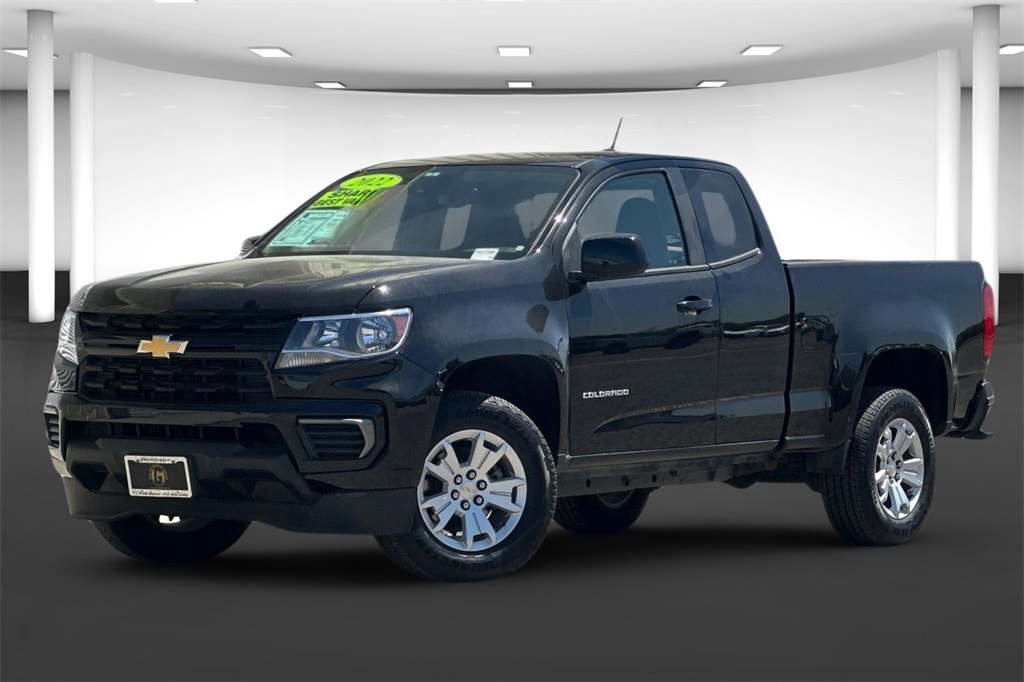 Used 2022 Chevrolet Colorado LT with VIN 1GCHSCEA6N1275969 for sale in Kerman, CA