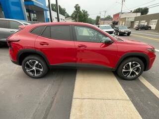 2026 Chevrolet Trax RS - Photo 6