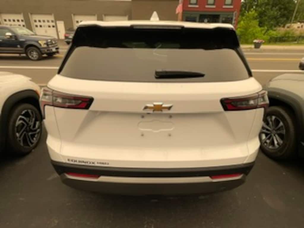 New 2026 Chevrolet Equinox LT SUV