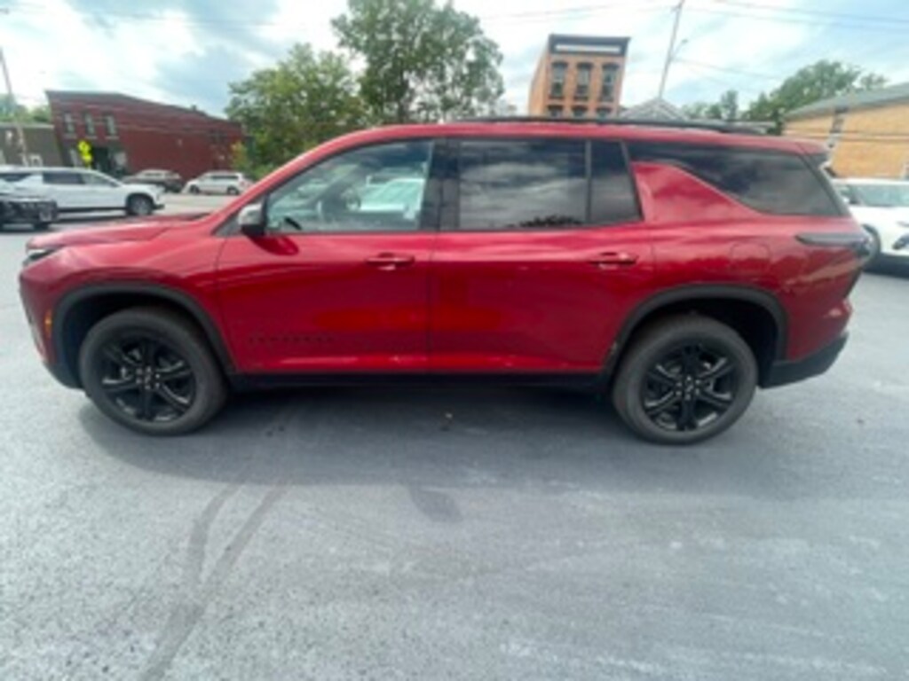 New 2027 Chevrolet Traverse LT SUV