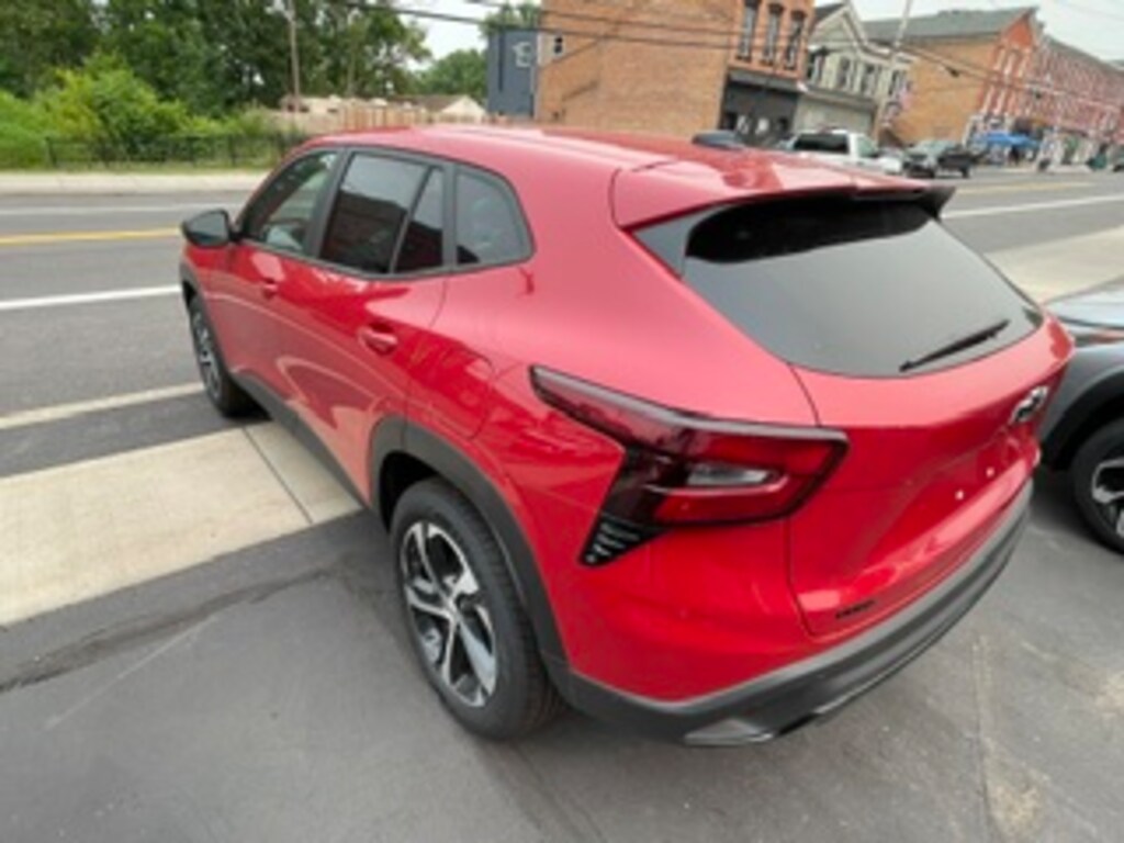 New 2026 Chevrolet Trax 1RS SUV