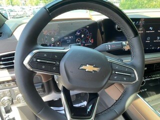 2026 Chevrolet Suburban High Country - Photo 14