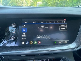 2023 Buick Envision Essence - Photo 13
