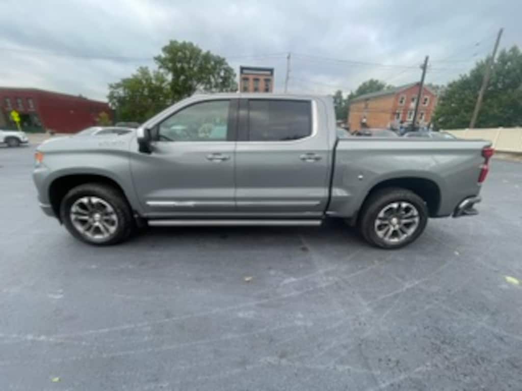 Used 2025 Chevrolet Silverado 1500 High Country Truck