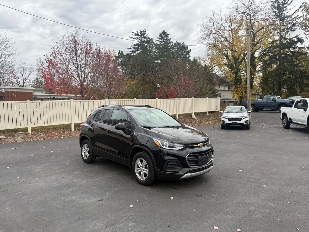 Used 2022 Chevrolet Trax LT SUV