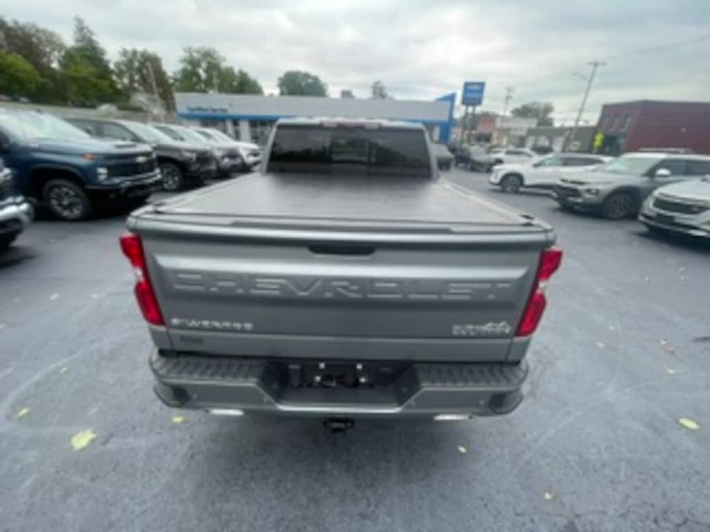 Used 2025 Chevrolet Silverado 1500 High Country Truck