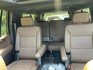 2026 Chevrolet Suburban High Country - Photo 27