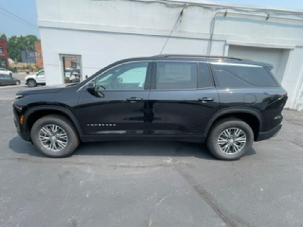 New 2026 Chevrolet Traverse LT SUV