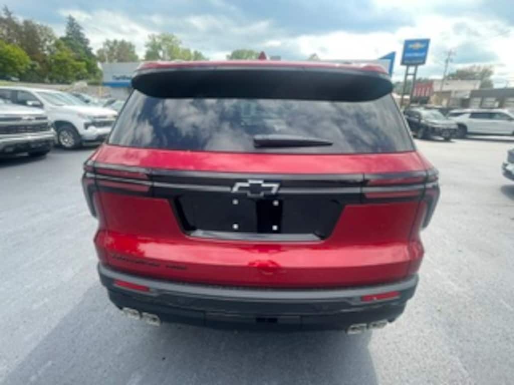 New 2027 Chevrolet Traverse LT SUV