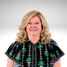 Staff member Melissa Elmore from ID_296520