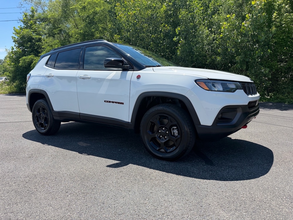 Used 2024 Jeep Compass Trailhawk SUV