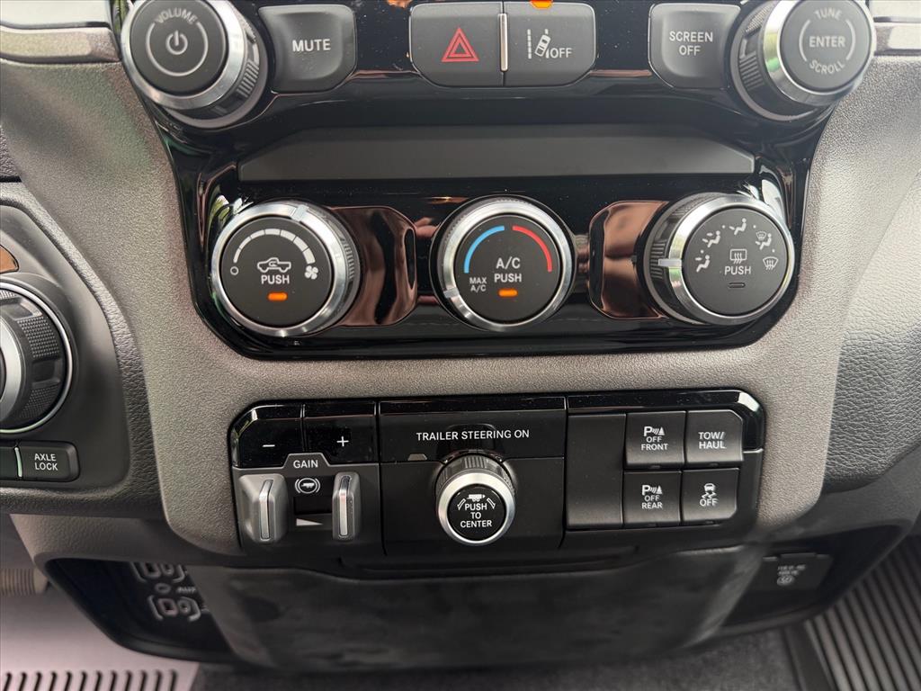 2026 RAM 1500 Warlock - Photo 47