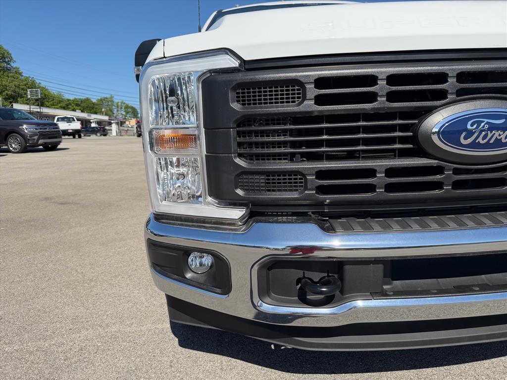 2024 Ford F-350 Super Duty XL - Photo 6