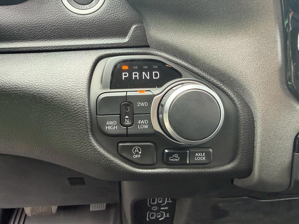 2026 RAM 1500 Warlock - Photo 44