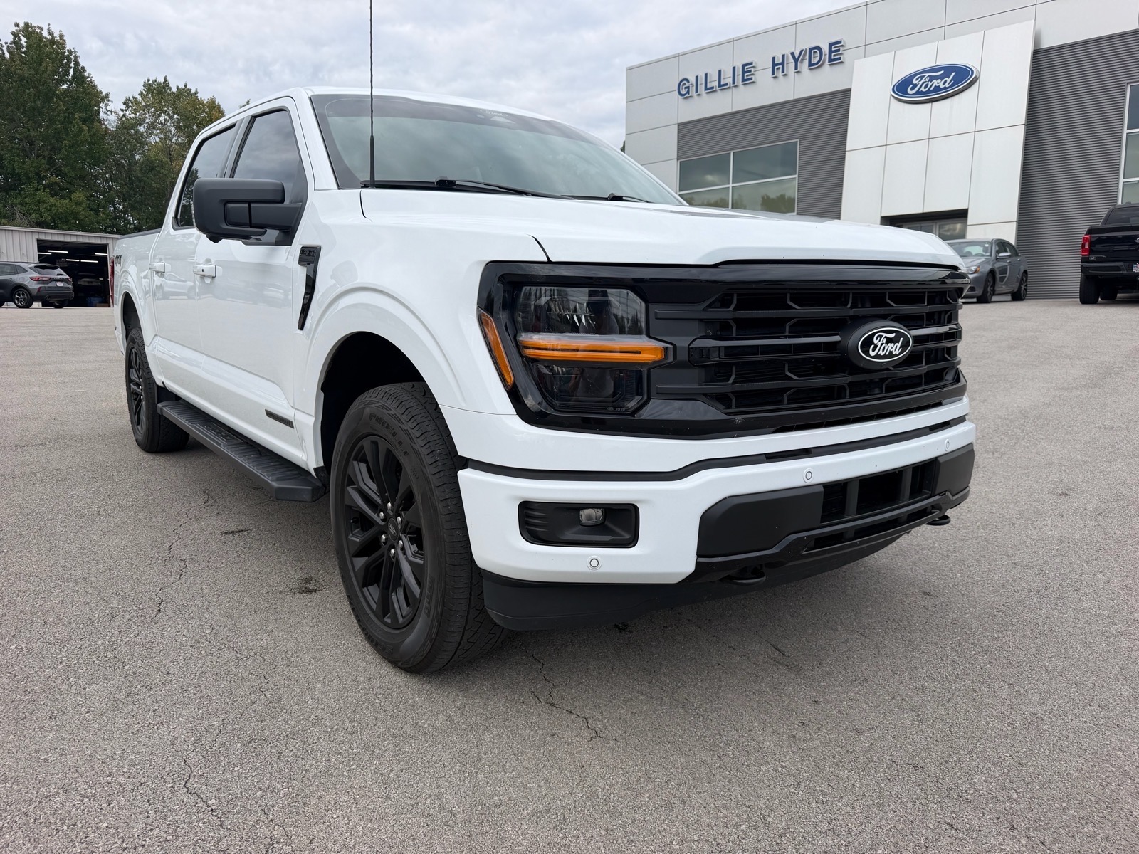 Used 2025 Ford F-150 XLT Truck SuperCrew Cab