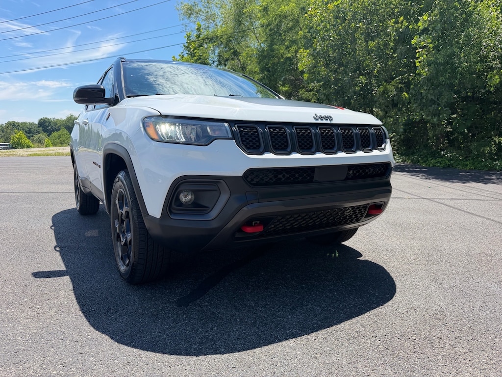 Used 2024 Jeep Compass Trailhawk SUV