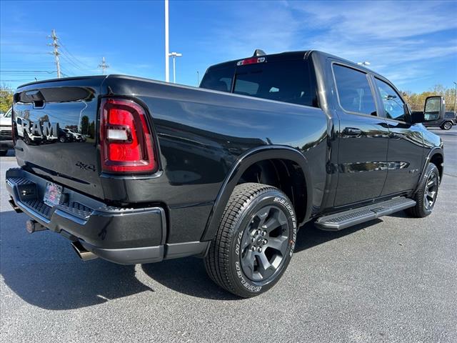 2025 Ram 1500 Big Horn Night Edition photo 4
