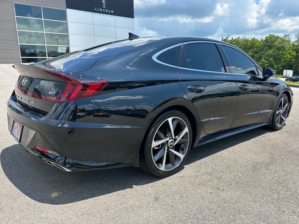2022 Hyundai Sonata SEL Plus photo 4