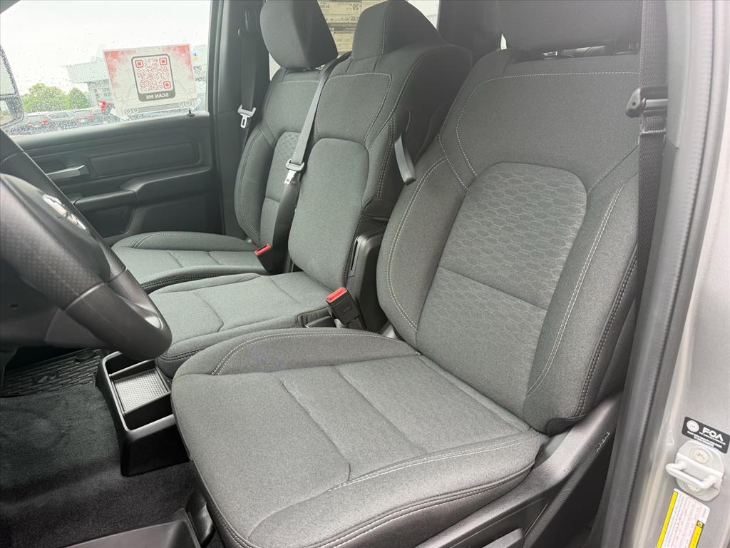 2026 RAM 1500 Warlock - Photo 36